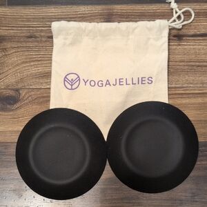 Black Yoga Jellies with Drawstring Bag
